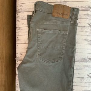 AE 33/30 extreme flex slim pants